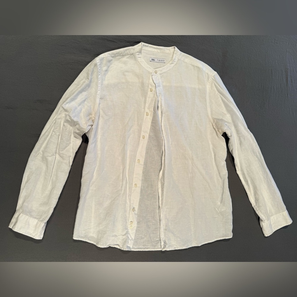 Zara Men’s Linen Button-Down Shirt